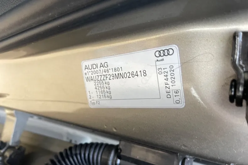 Audi A6 din 2020 cu 129.000 km - oferta AUD256661 - foto 40