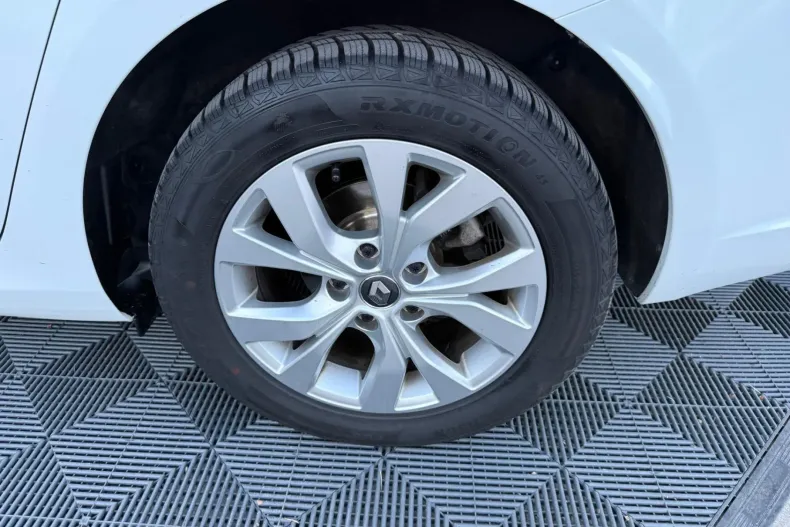 Renault Megane din 2022 cu 111.200 km - oferta REN256665 - foto 9