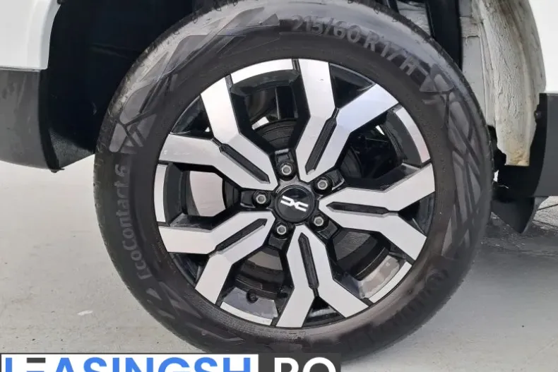 Dacia Duster din 2024 cu 37.896 km - oferta DAC256666 - foto 8