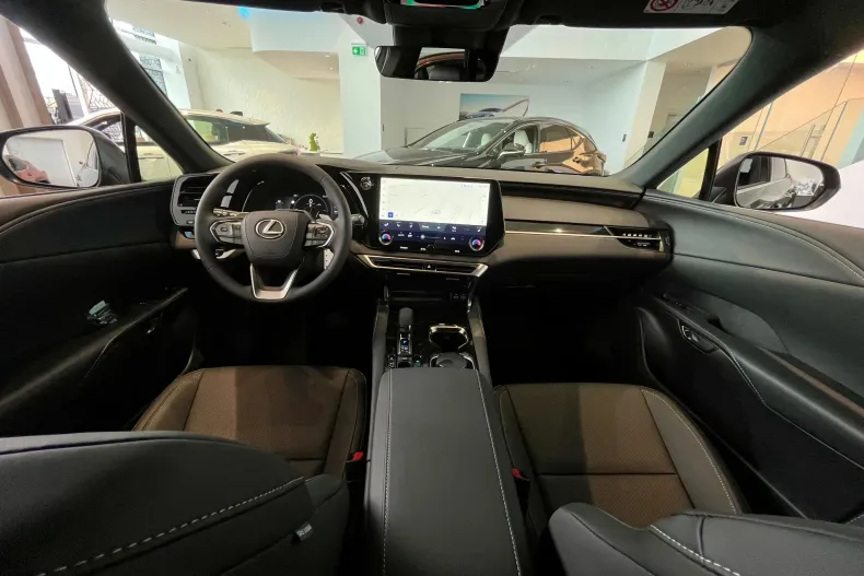 Lexus RX din 2026 cu 5 km - oferta LEX256683 - foto 11