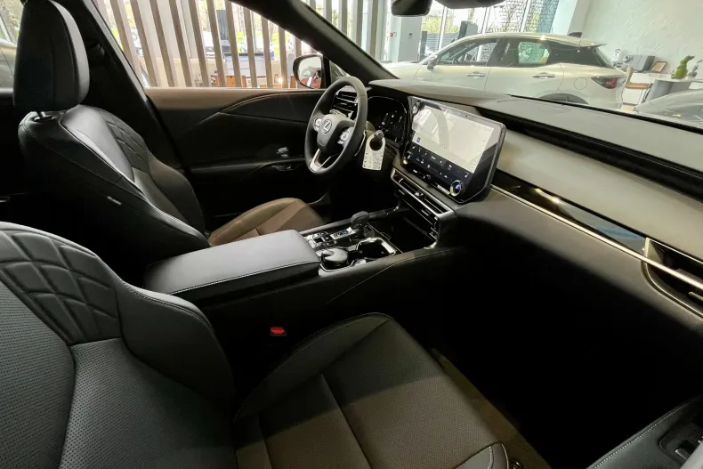 Lexus RX din 2026 cu 5 km - oferta LEX256683 - foto 13