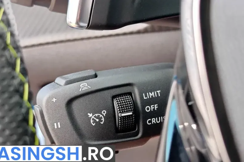 Peugeot 2008 din 2023 cu 40.040 km - oferta PEU256686 - foto 29