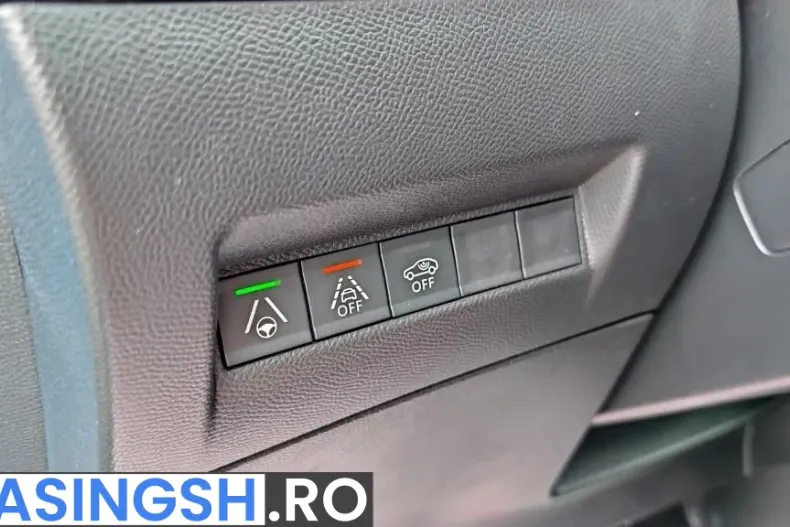 Peugeot 2008 din 2023 cu 40.040 km - oferta PEU256686 - foto 30