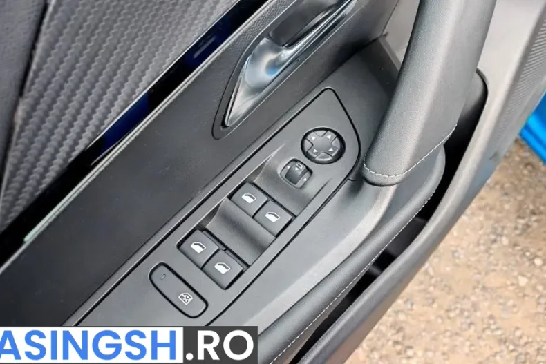 Peugeot 2008 din 2023 cu 40.040 km - oferta PEU256686 - foto 31
