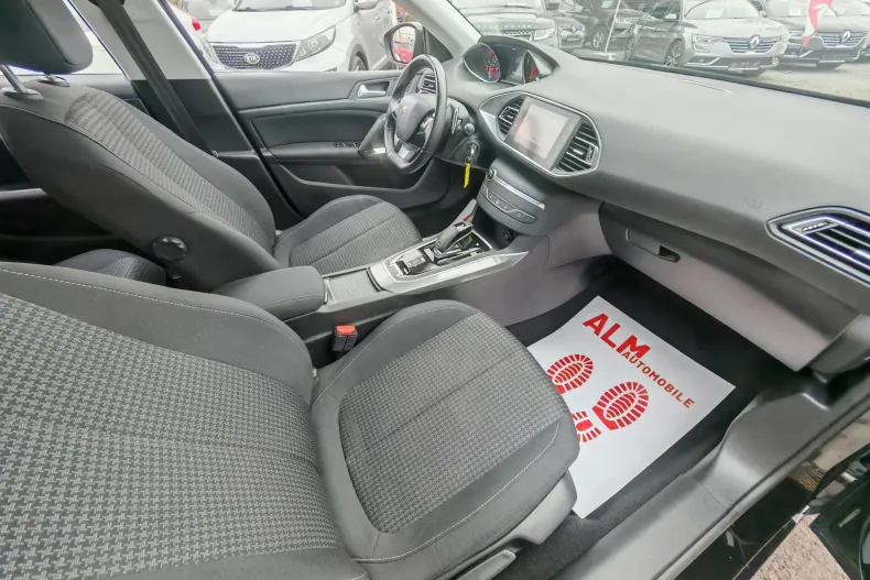 Peugeot 308 din 2020 cu 94.322 km - oferta PEU256690 - foto 4