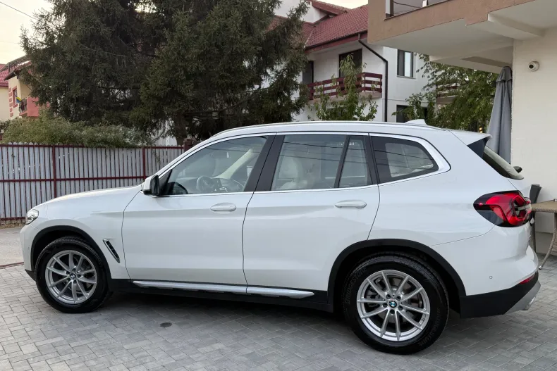 BMW X3 (Seria X) din 2023 cu 7.875 km - oferta BMW256697 - foto 12
