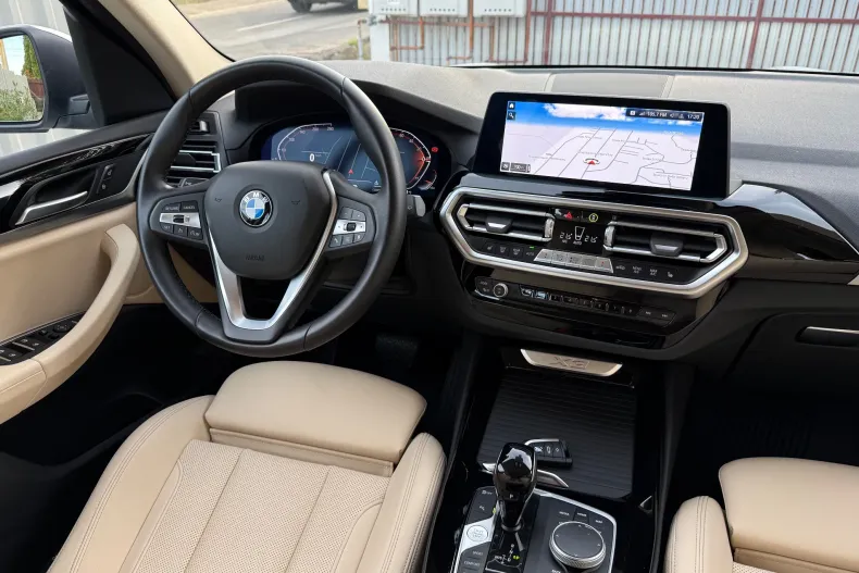 BMW X3 (Seria X) din 2023 cu 7.875 km - oferta BMW256697 - foto 18