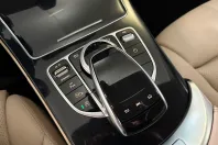 Mercedes-Benz C 200 (Clasa C) din 2020 cu 89.432 km - oferta MER256702 - foto 17