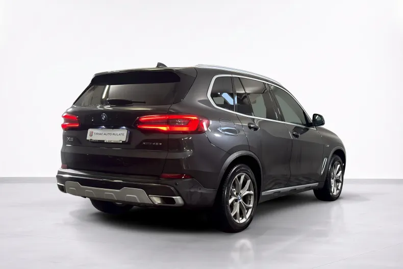 BMW X5 (Seria X) din 2023 cu 61.812 km - oferta BMW256703 - foto 5