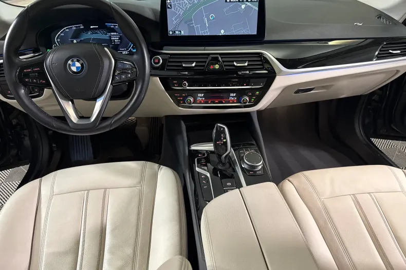 BMW 520 (Seria 5) din 2021 cu 109.146 km - oferta BMW256704 - foto 9