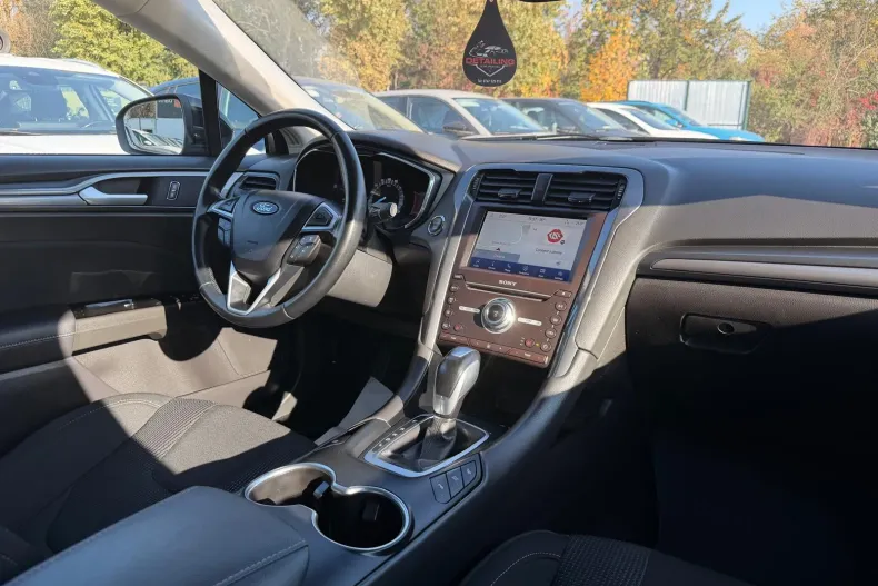 Ford Mondeo din 2021 cu 99.000 km - oferta FOR256705 - foto 5