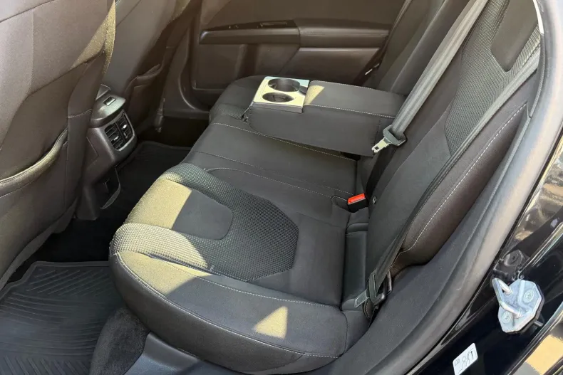 Ford Mondeo din 2021 cu 99.000 km - oferta FOR256705 - foto 21