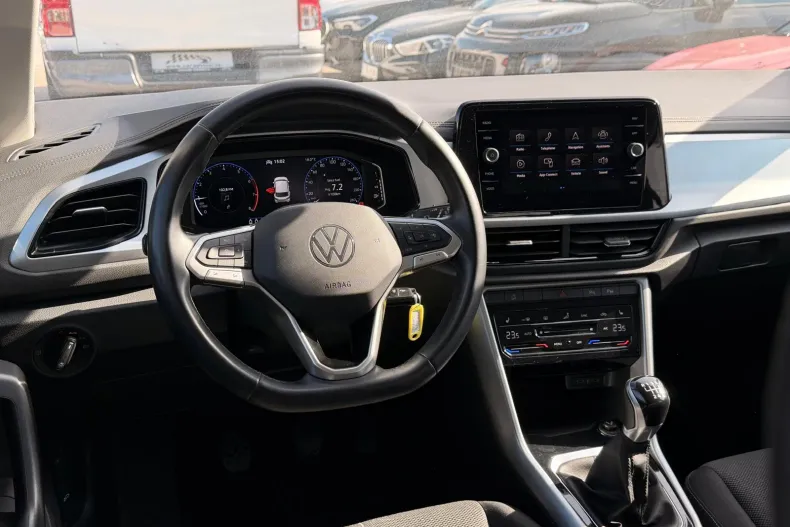 Volkswagen T-Roc din 2022 cu 51.000 km - oferta VOL256706 - foto 4