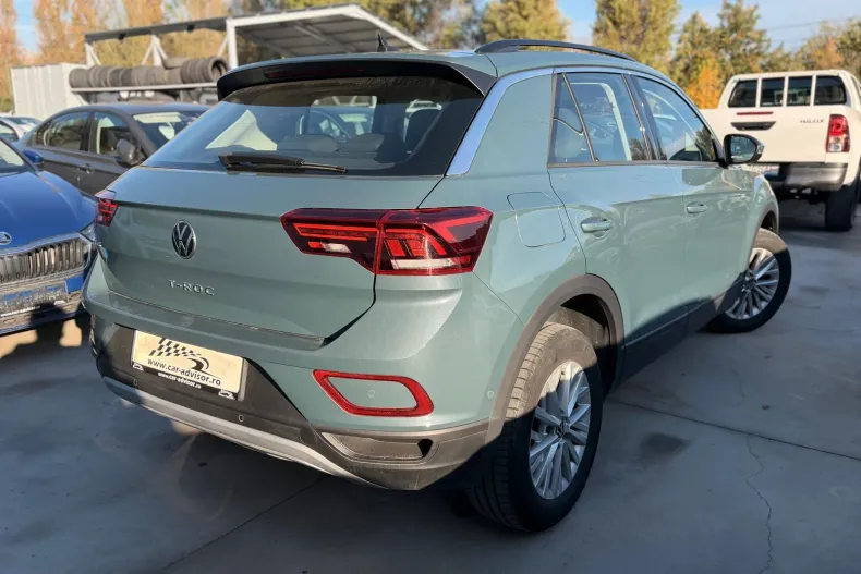Volkswagen T-Roc din 2022 cu 51.000 km - oferta VOL256706 - foto 6