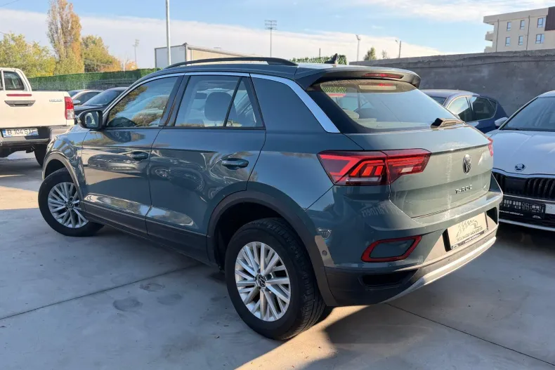 Volkswagen T-Roc din 2022 cu 51.000 km - oferta VOL256706 - foto 8