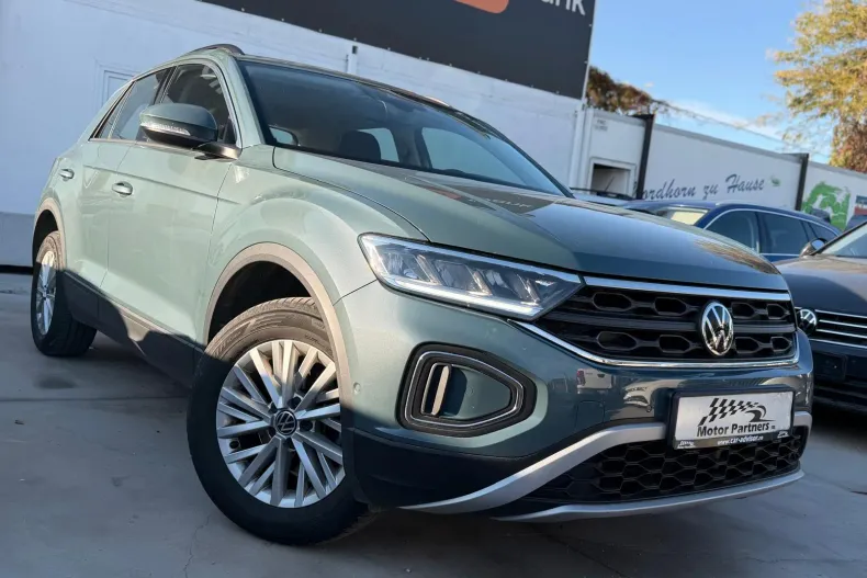Volkswagen T-Roc din 2022 cu 51.000 km - oferta VOL256706 - foto 11