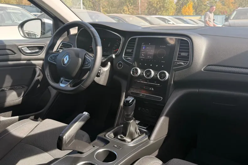 Renault Megane din 2022 cu 94.000 km - oferta REN256709 - foto 5