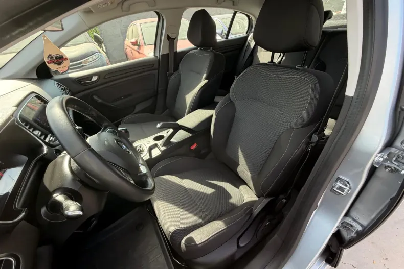 Renault Megane din 2022 cu 94.000 km - oferta REN256709 - foto 16