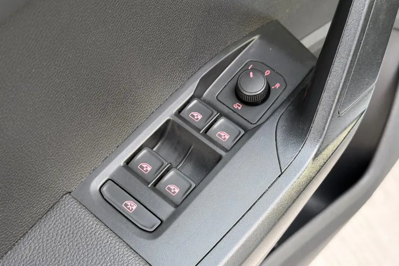 Seat Arona din 2023 cu 93.000 km - oferta SEA256710 - foto 26