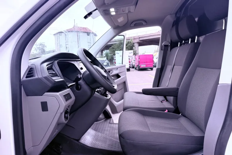 Volkswagen Transporter din 2024 cu 103.280 km - oferta VOL256715 - foto 25