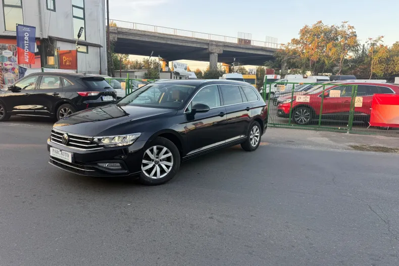 Volkswagen Passat din 2023 cu 177.622 km - oferta VOL256716 - foto 2