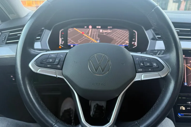 Volkswagen Passat din 2023 cu 177.622 km - oferta VOL256716 - foto 22