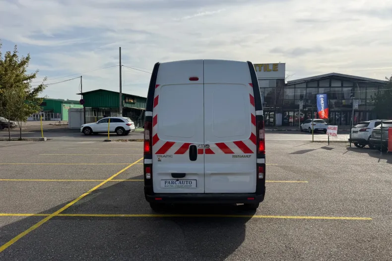 Renault Trafic din 2023 cu 178.046 km - oferta REN256717 - foto 12