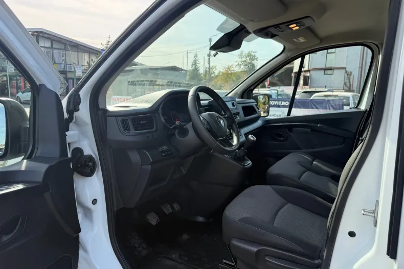 Renault Trafic din 2023 cu 178.046 km - oferta REN256717 - foto 28