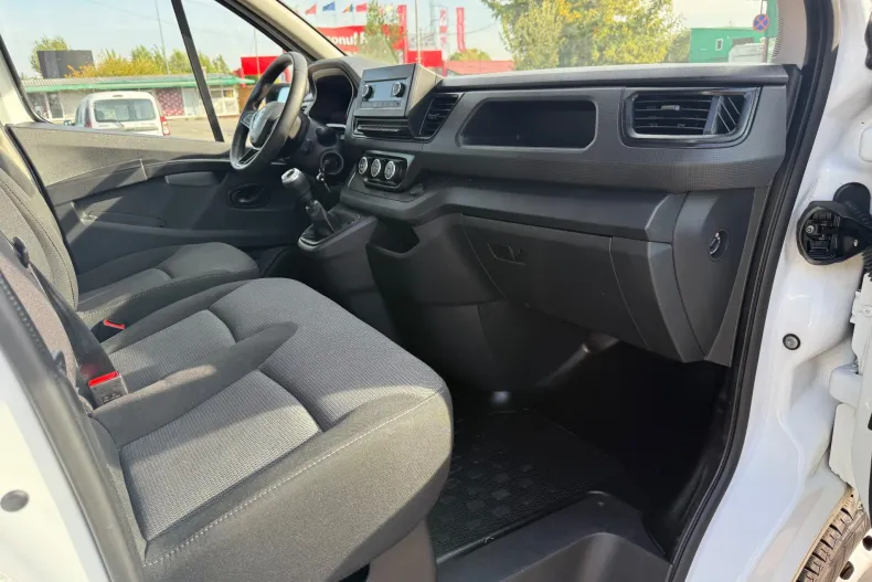 Renault Trafic din 2023 cu 178.046 km - oferta REN256717 - foto 31