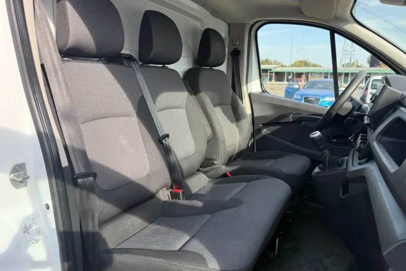 Renault Trafic din 2023 cu 178.046 km - oferta REN256717 - foto 32
