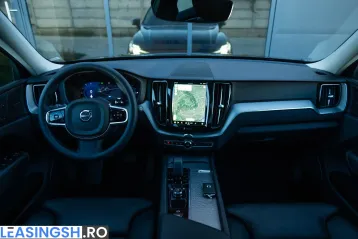 Volvo XC60 din 2024 - oferta VOL256718