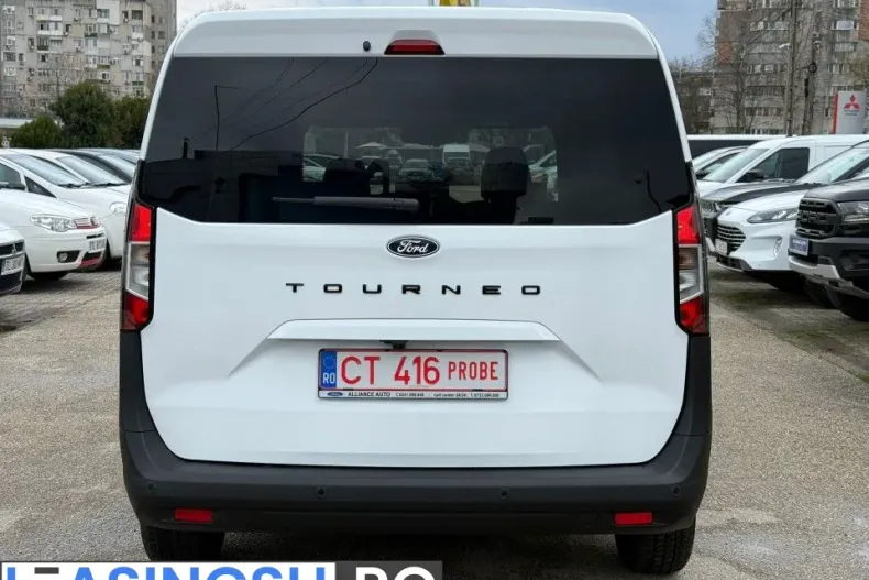 Ford Tourneo Courier din 2026 cu 1 km - oferta FOR256724 - foto 8