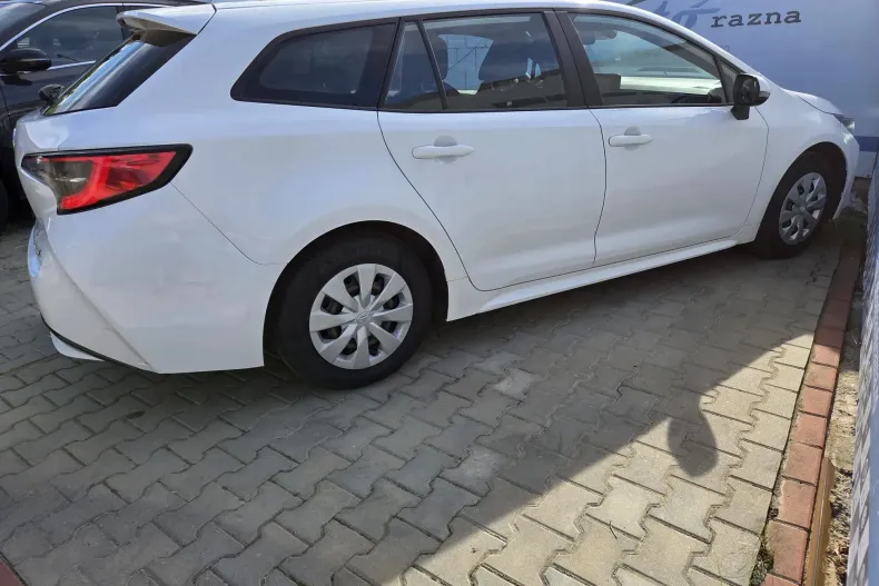 Toyota Corolla din 2022 cu 153.000 km - oferta TOY256733 - foto 7