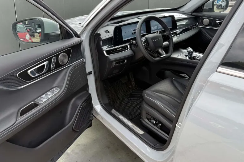 Chery Tiggo 7 din 2025 cu 3.032 km - oferta CHE256756 - foto 5