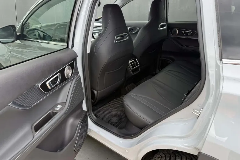 Chery Tiggo 7 din 2025 cu 3.032 km - oferta CHE256756 - foto 10