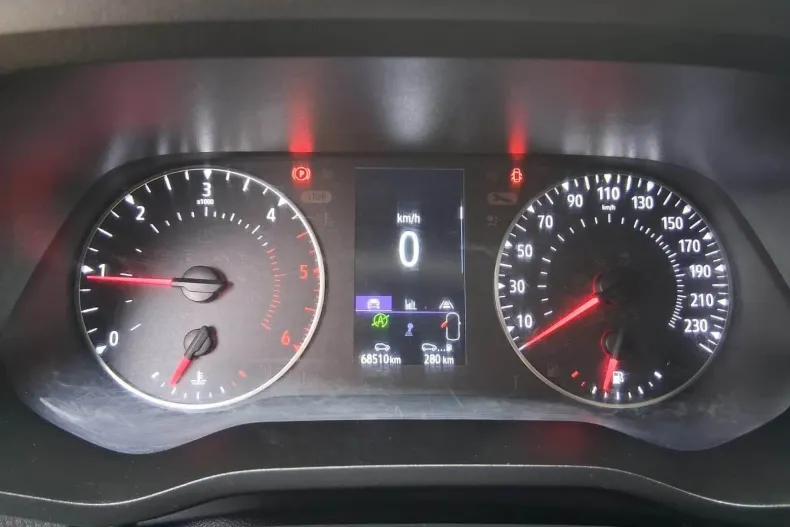 Renault Trafic din 2023 cu 70.185 km - oferta REN256757 - foto 6