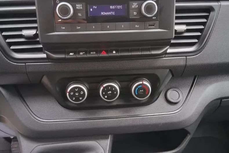 Renault Trafic din 2023 cu 70.185 km - oferta REN256757 - foto 7