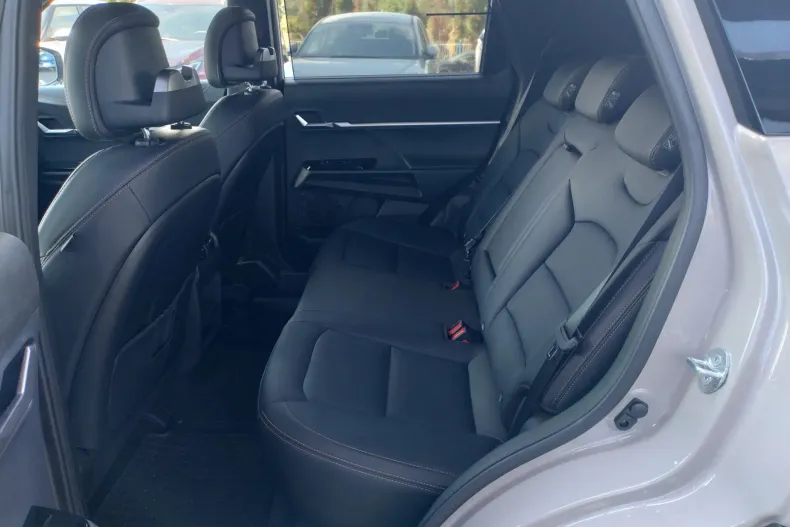KGM Torres din 2025 cu 6.745 km - oferta KGM256760 - foto 9