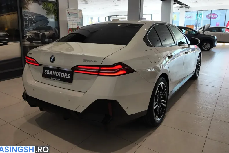 BMW 530 (Seria 5) din 2025 cu 22.600 km - oferta BMW256765 - foto 6