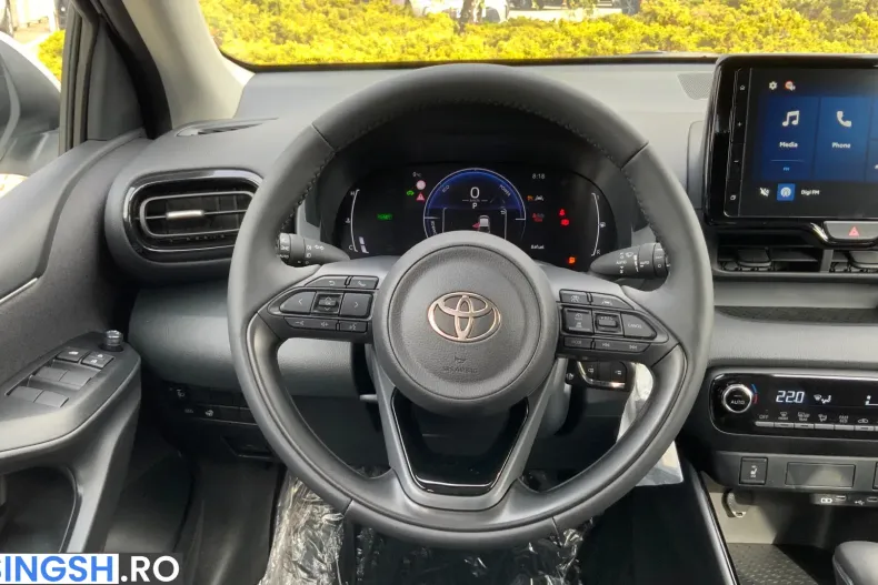 Toyota Yaris din 2025 cu 3 km - oferta TOY256771 - foto 8