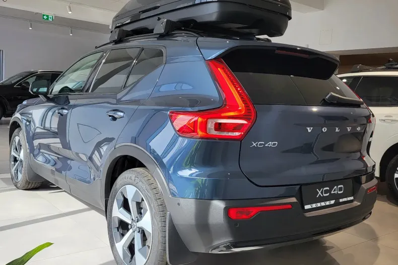 Volvo XC40 din 2026 cu 1 km - oferta VOL256775 - foto 5