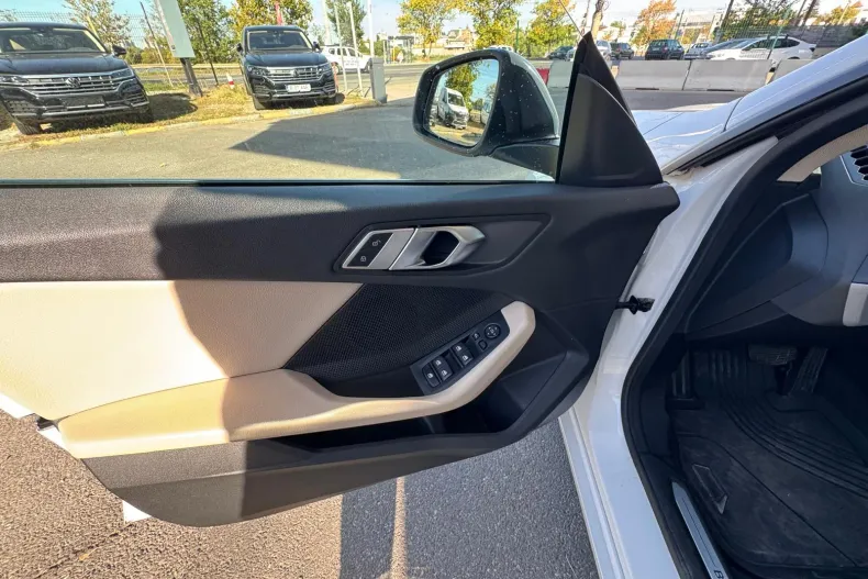 BMW 218 (Seria 2) din 2023 cu 99.950 km - oferta BMW256779 - foto 5