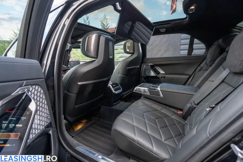 BMW 740 (Seria 7) din 2024 cu 32.294 km - oferta BMW256780 - foto 18
