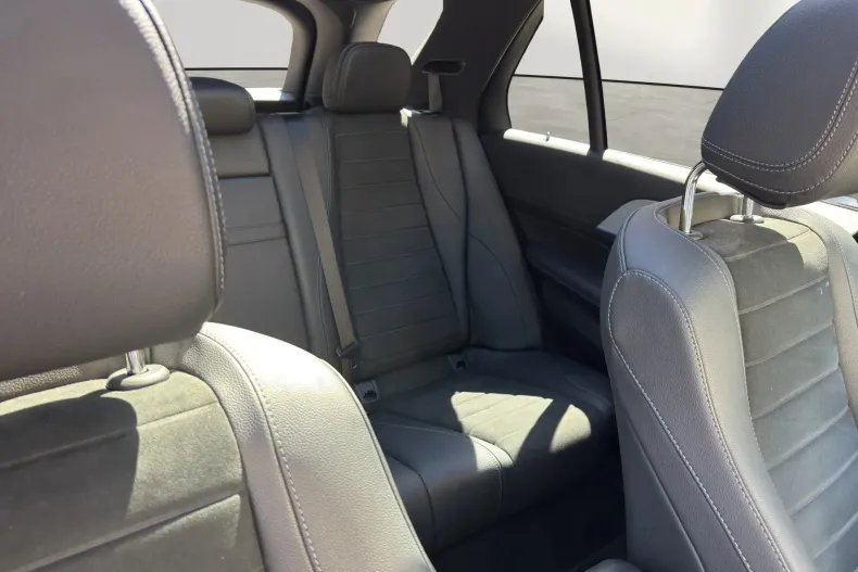 Mercedes-Benz GLE 300 (Clasa GLE) din 2024 cu 28.800 km - oferta MER256790 - foto 16