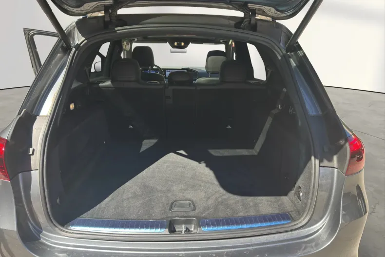 Mercedes-Benz GLE 300 (Clasa GLE) din 2024 cu 28.800 km - oferta MER256790 - foto 17
