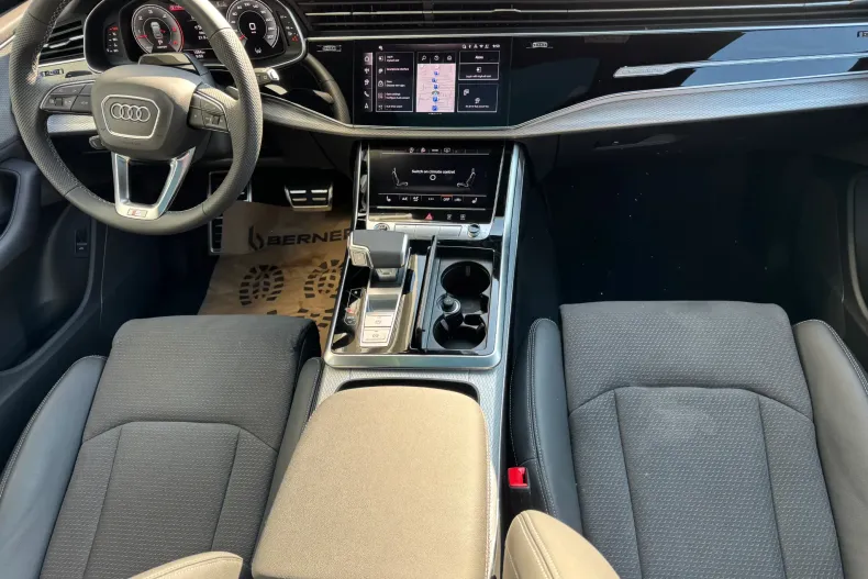 Audi Q8 din 2026 cu 1.080 km - oferta AUD256801 - foto 17