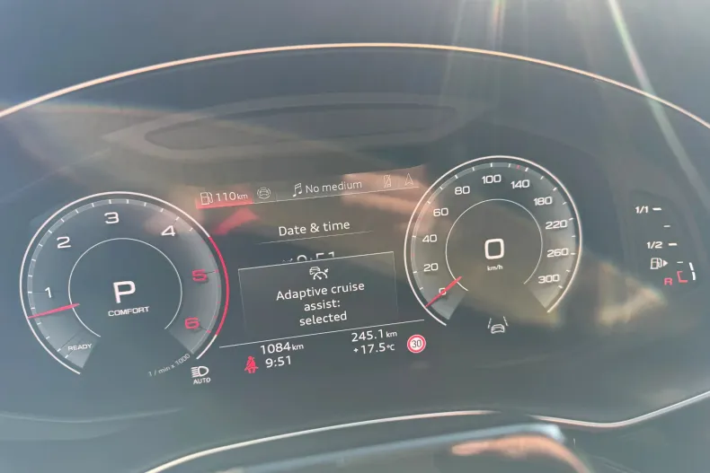 Audi Q8 din 2026 cu 1.080 km - oferta AUD256801 - foto 19