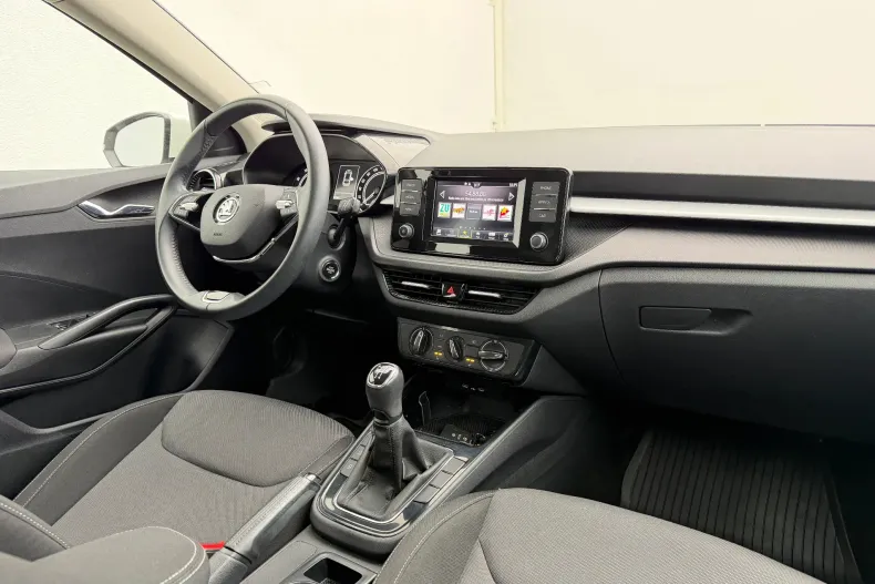 Skoda Fabia din 2023 cu 69.300 km - oferta SKO256807 - foto 6