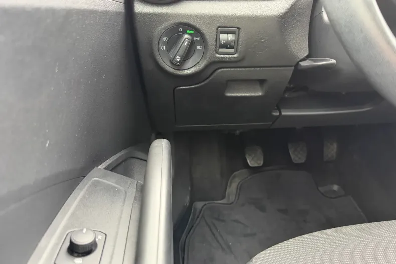 Skoda Fabia din 2023 cu 69.300 km - oferta SKO256807 - foto 14