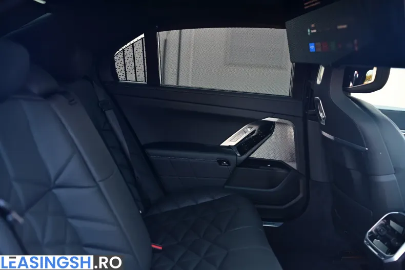 BMW 740 (Seria 7) din 2025 cu 24.800 km - oferta BMW256814 - foto 15